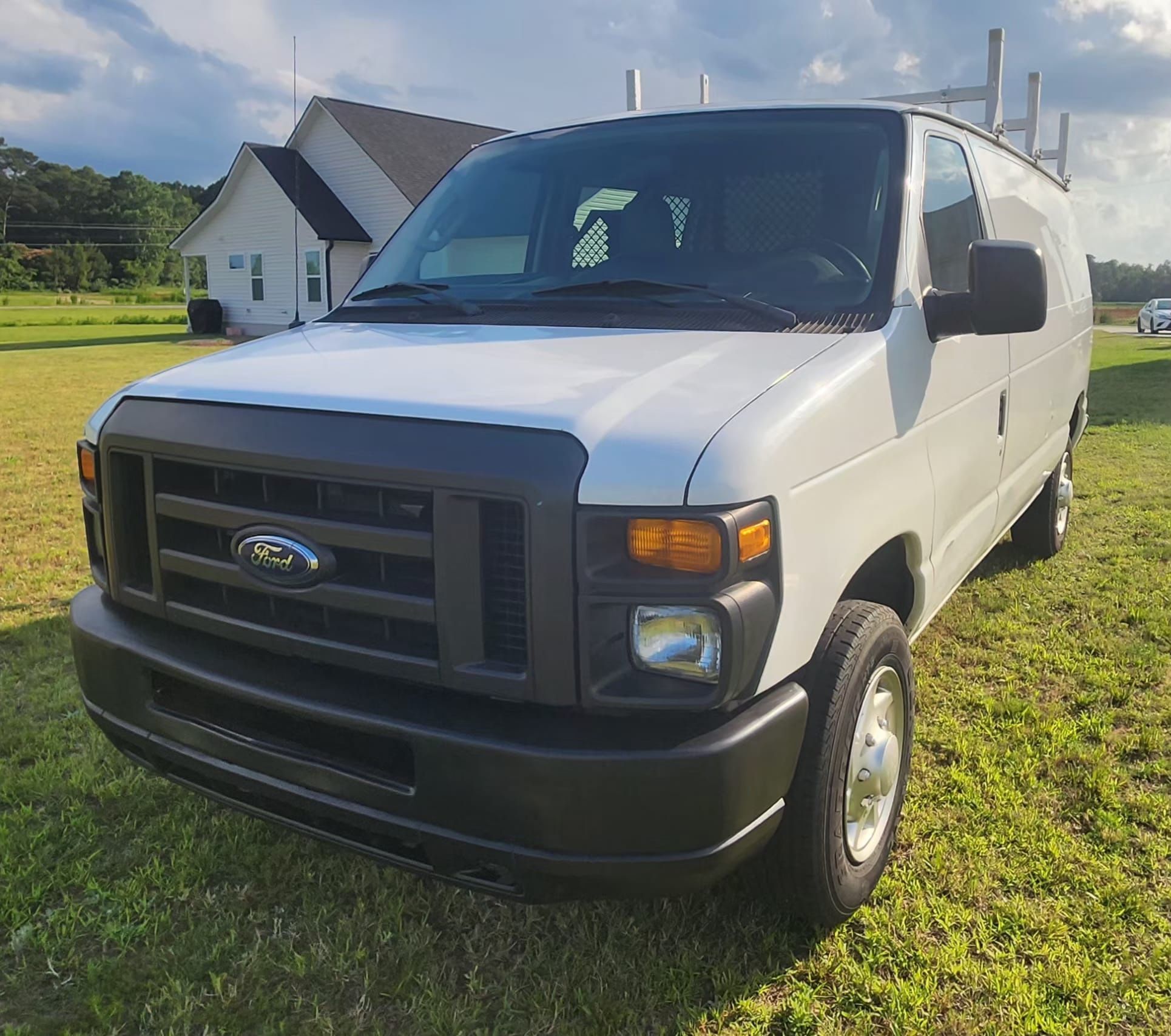 2012 Ford E250 Vans