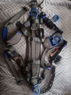 3M DBI-SALA ExoFit X300 Tower Climbing Harness Kit XL w/ Seat Sling & Lad-Saf X3 Sleeve - Like New