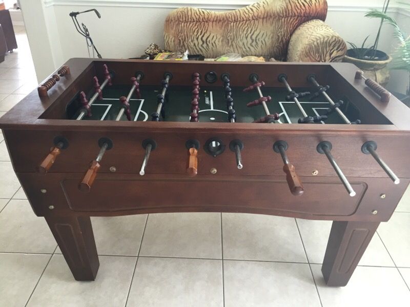 Professional Foosball table Harvard G01860 soccer table