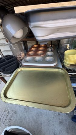 Kitchen Cooking Sheets And Miscellaneous Items