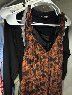 Women’s dress