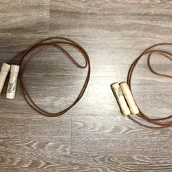 2 X (Barely Used) Everlast Leather Non-Weighted Jump Rope