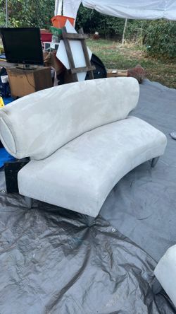 2 Sofas Sway Color. What Color Is Off White 