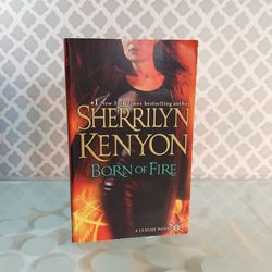 Born of Fire Sherrilyn Kenyon Paperback Paranormal Sci-Fi Fiction