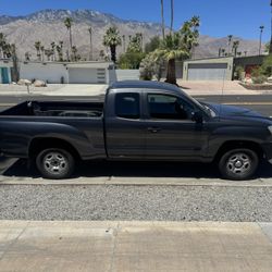 2013 Toyota TACOMA