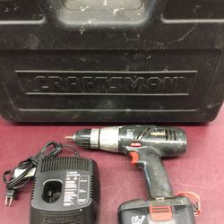 CRAFTSMAN 19.2V CORDLESS DRILL KIT 