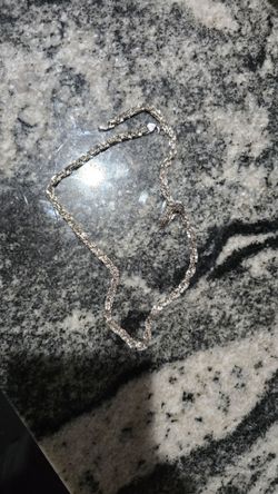 18k 18.84g White Gold Necklace