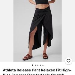 Athleta Release Pant Relaxed Fit High-Rise Joggers Comfortable Stretch Travel