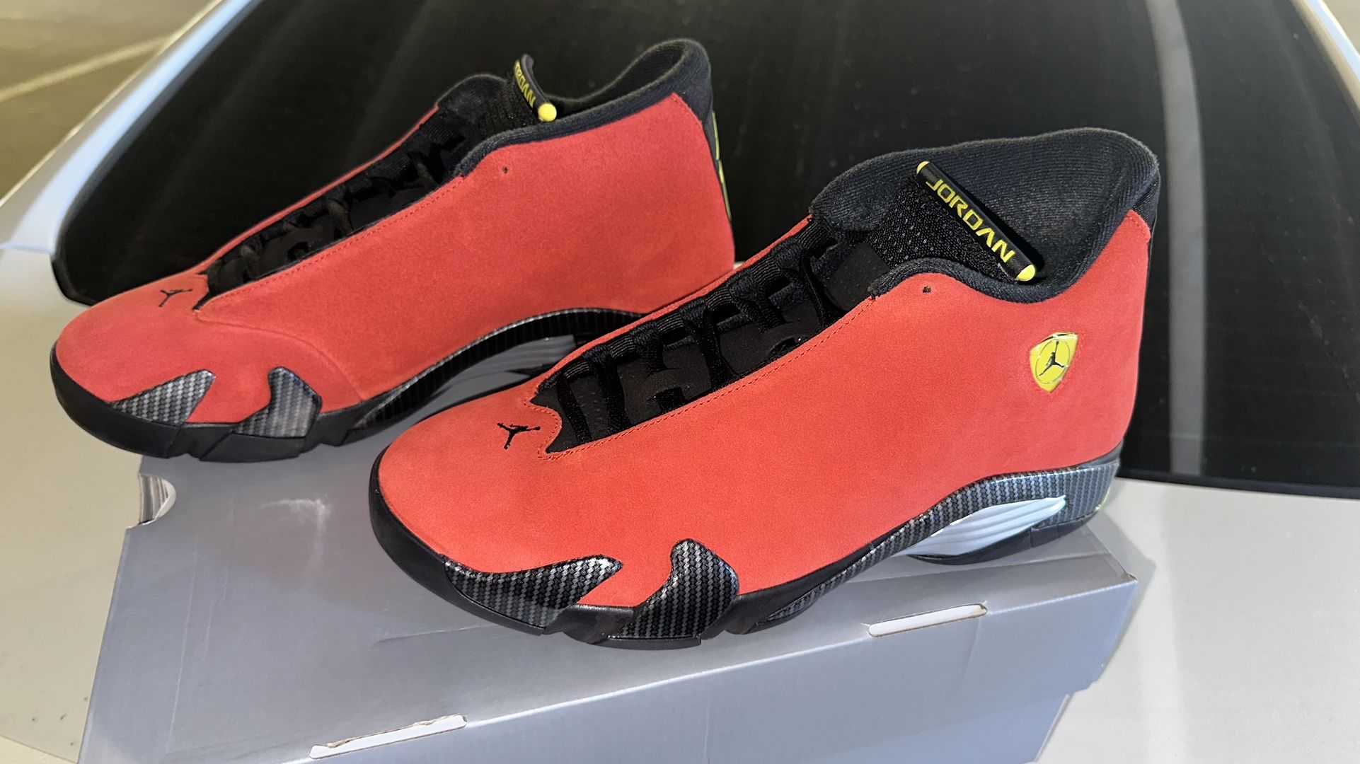 New Sz 12 “Ferrari” Jordan 14