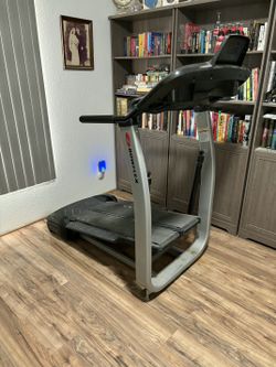 The Bowflex TreadClimber TC100