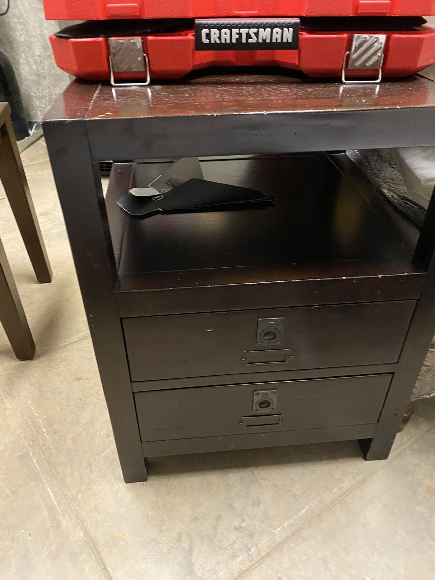 Pottery Barn Rhys Coffee table & end table set for Sale in Knoxville