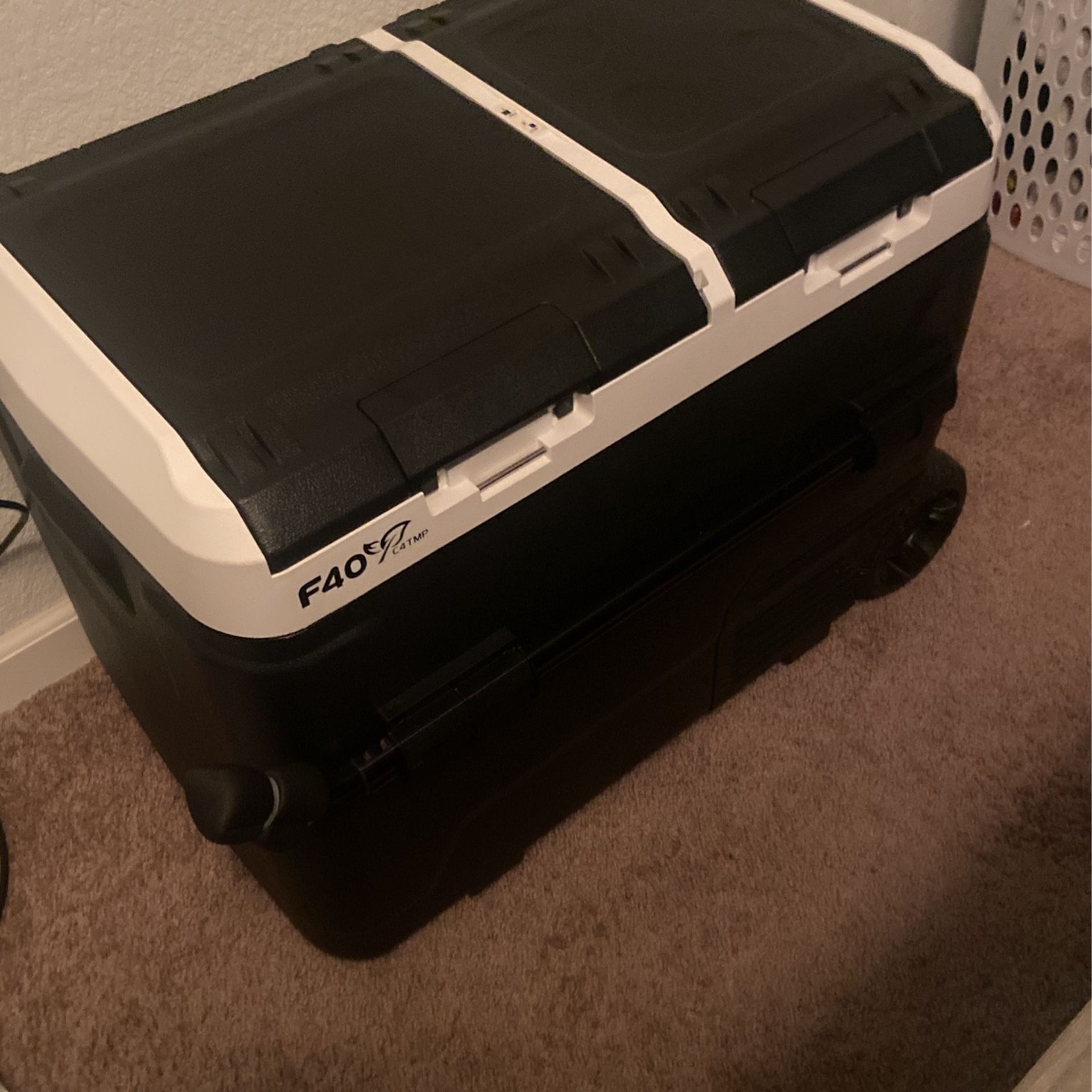 *BRAND NEW* portable mini fridge