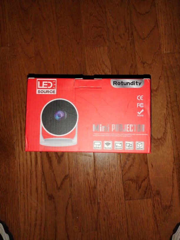 Rotundity Mini Projector