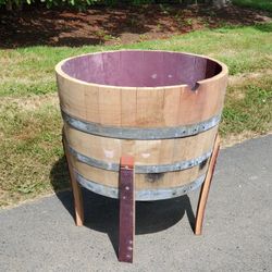 🍏 Oak Wine Barrel Planters with Legs 🍏