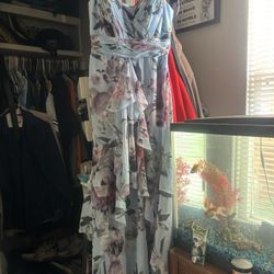 Nice Woman’s Medium Dress Good Condition 