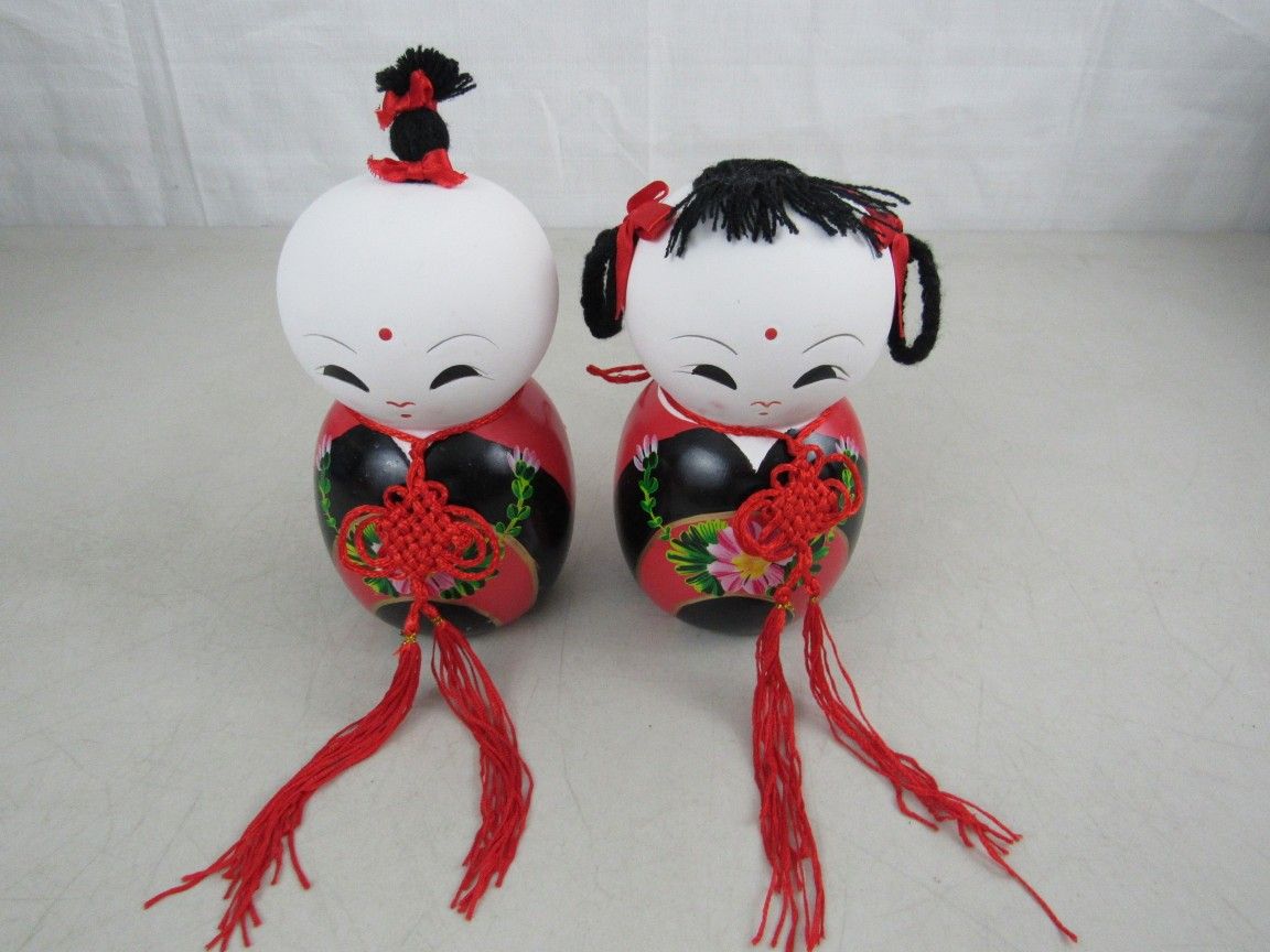 Chinese Traditional Wedding Dolls Ceramic/Porcelain Coin Banks



