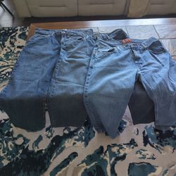 Men's Jeans 2  Levi's And 1 Arizonia