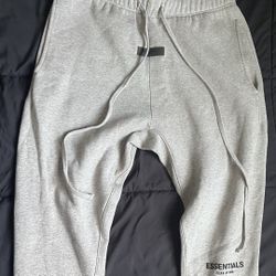 Essentials Sweats (Dark Oatmeal)