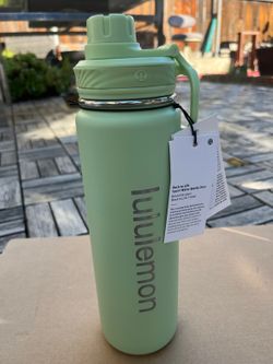 lululemon Back to Life Sport Water Bottle 24oz - Light Green - New With Tags