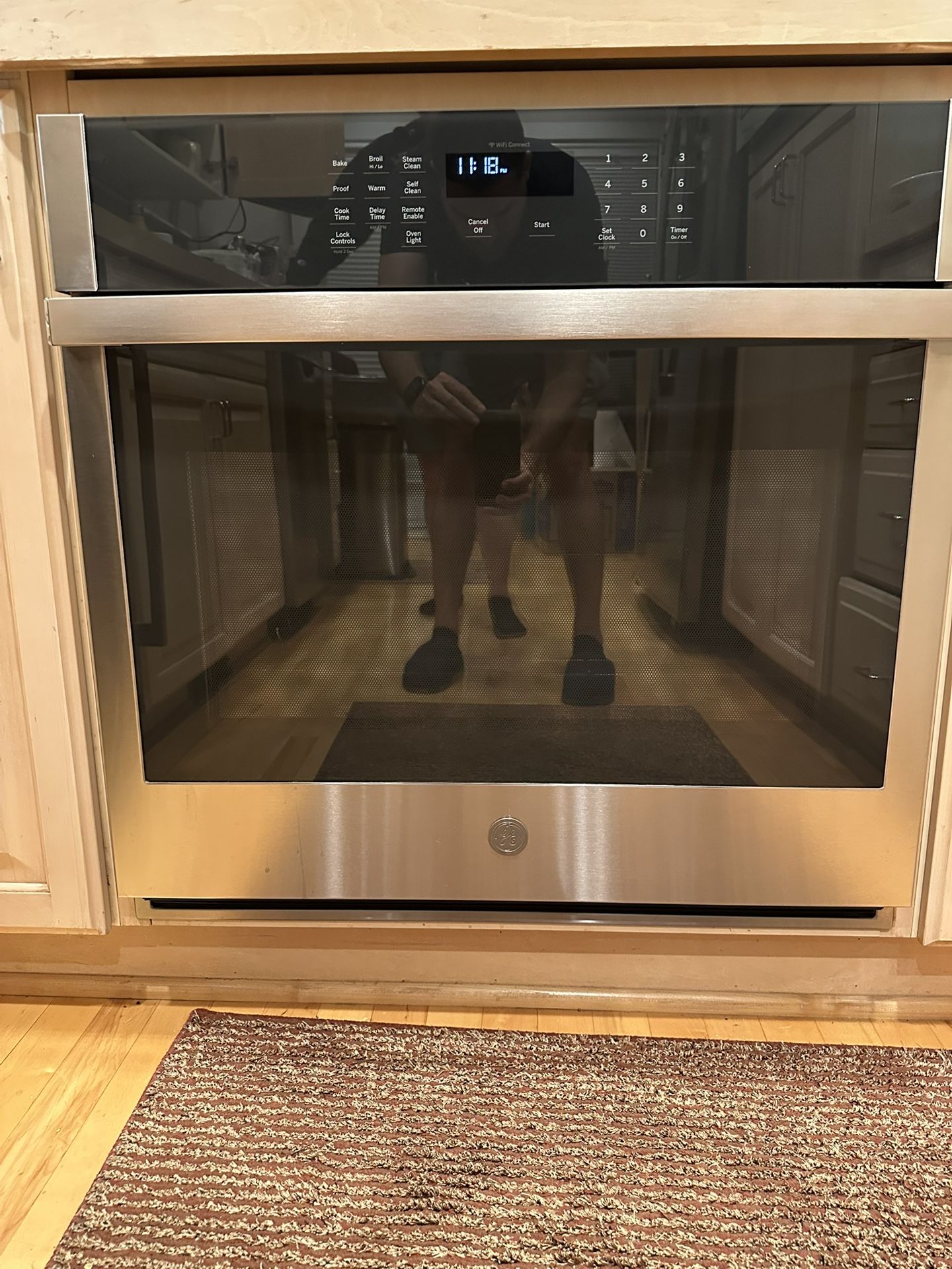 30 in. Smart Single Electric Wall Oven Self-Cleaning in Stainless Steel
