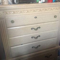 Cabinet Set Three Piece