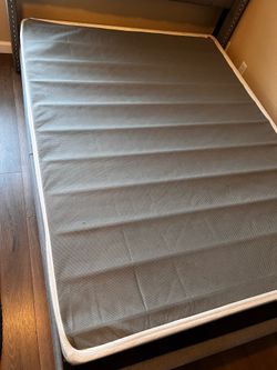 Queen box spring (free)