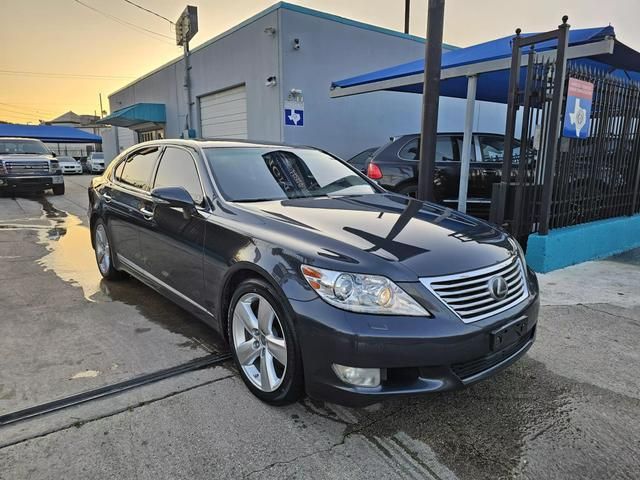 2010 Lexus LS