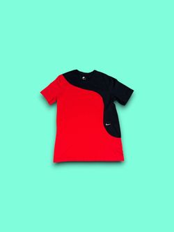 Nike Shirt mens small Red Colorblock Tee Sportswear Color Clash DV9629-857