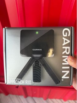 Garmin R10 launch monitor