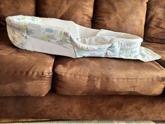 Folding Infant Nest