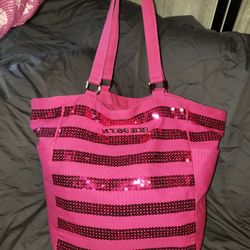 Pink Canvas VS.                        Clothes