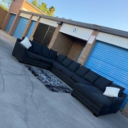 Couch L 