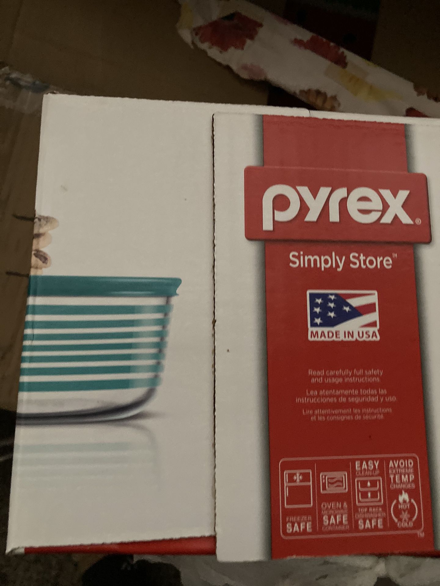 Pyrex 4 Pc