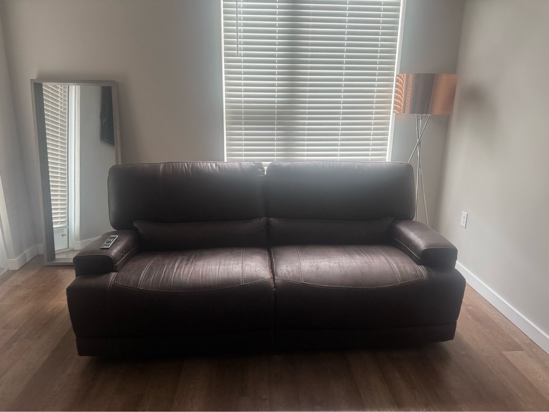 Oversized recliner sofa