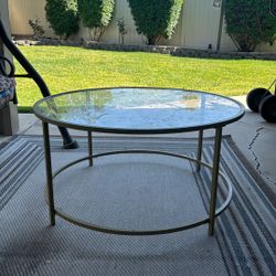 COFFEE TABLE 