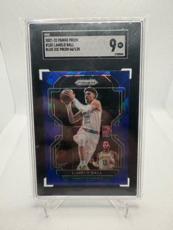 2021-22 Panini Prizm LaMelo Ball Blue Ice Prizm #185 66/125 SGC 9