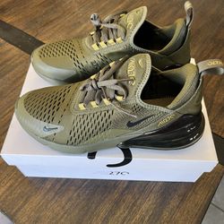 Nike Air Max 270