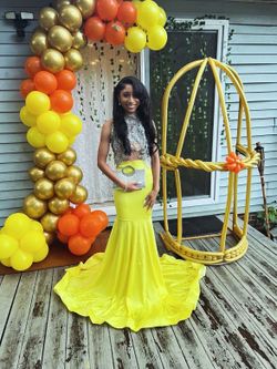 Yellow Dress