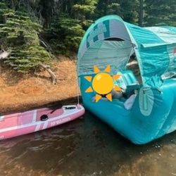 Floating Island Lounge w/ Cabana 