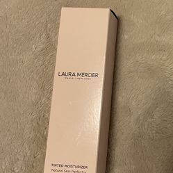 Laura Mercier- Tinted Moisturizer Natural Skin Perfector Broad Spectrum SPF 30 