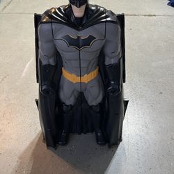 Dc Comics Batman Giant Transforming Playset  Bat Cave Only