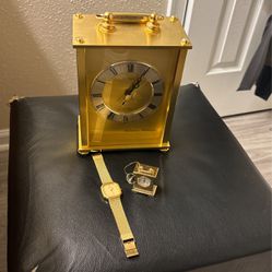 $60 Seiko Westminster-Whittington Clock (New Battery) , Bulova Watch(needs battery) ,Bulova Mini clock (needs battery)