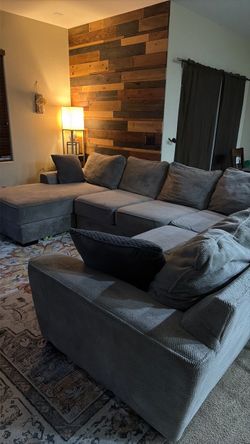 Gray Fabric Sectional Sofa with Chaise
