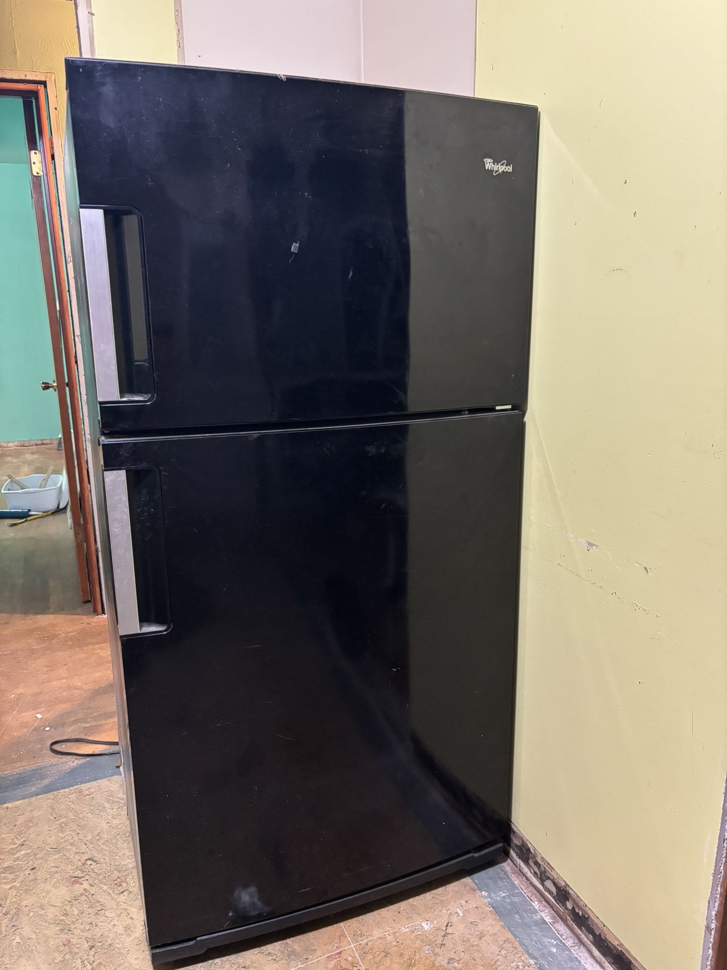 Refrigerator Whirlpool  