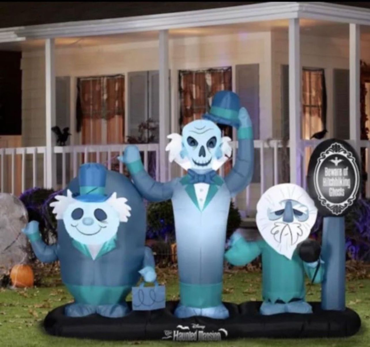 Disneys The Haunted Hitchhiking Mansion Ghosts Halloween blowup Inflatable