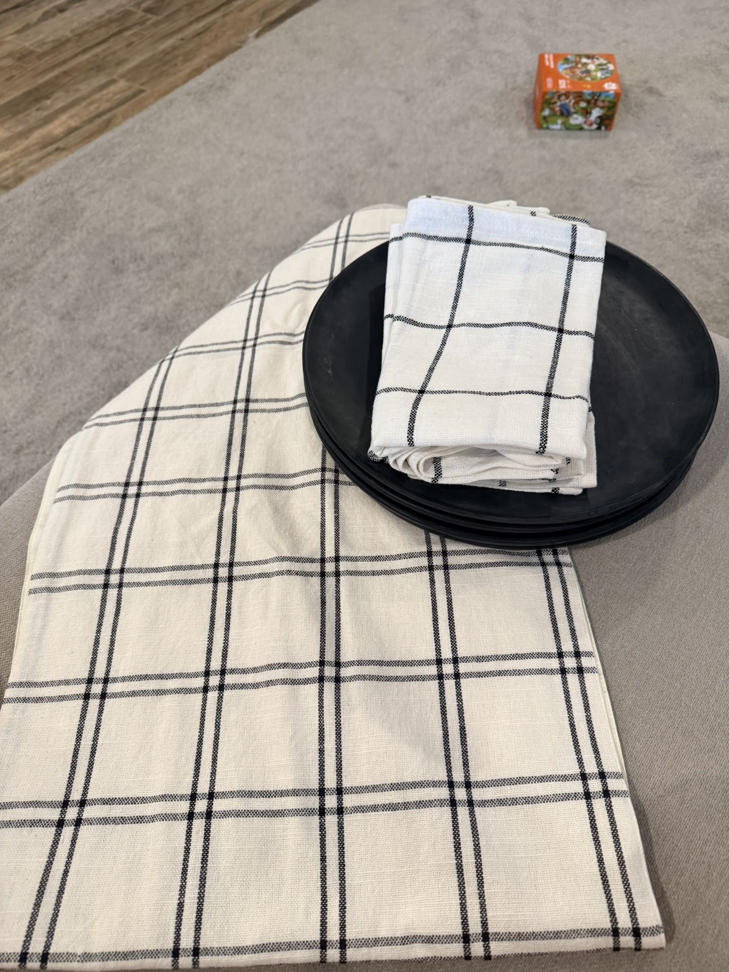 Chargers, Napkins, And table runner