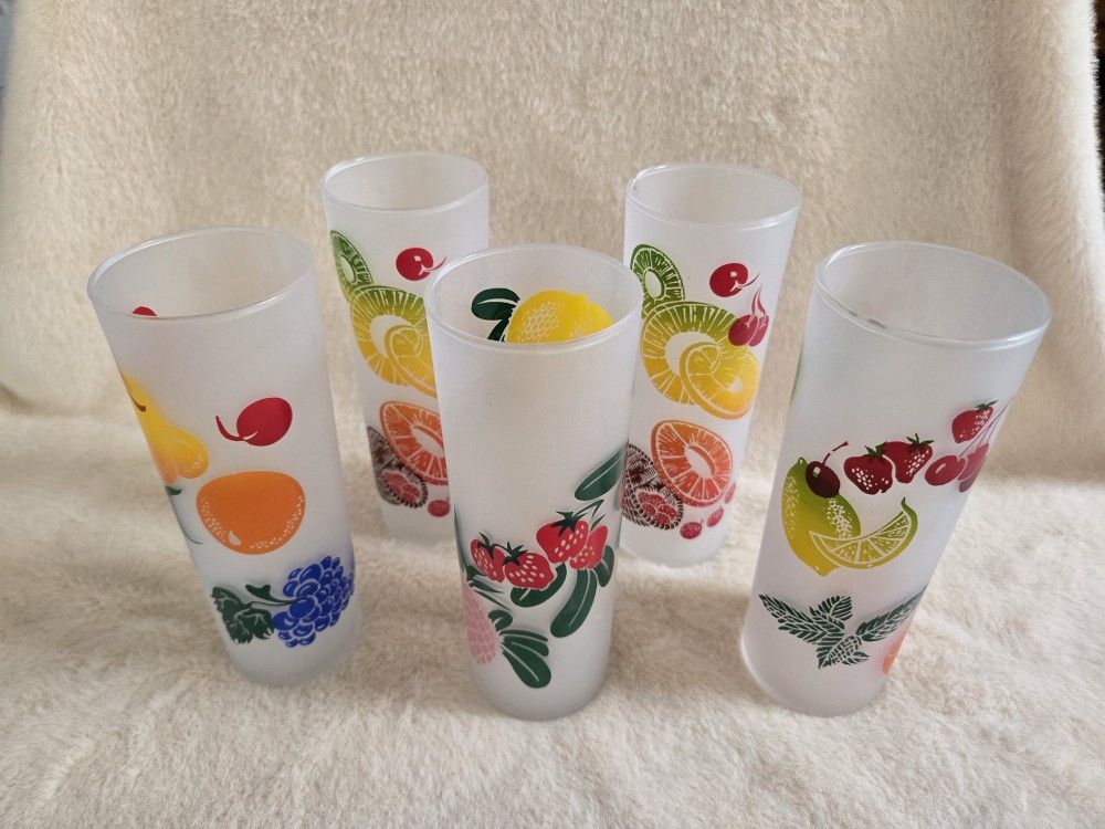 Retro Frosted Cocktail Glasses (5)