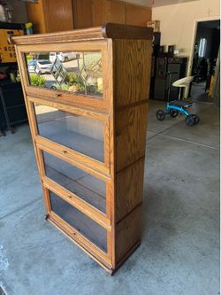 Beautiful bookcase👍