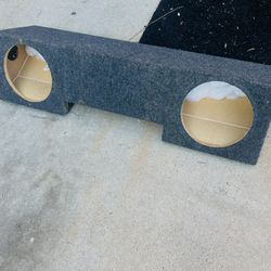 ($100 Firm) 1994 To 2001 Dodge Ram Extended Cab Or Crew Cab 2/10s Sub BoX