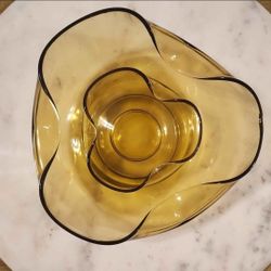 Vintage Anchor Hocking Amber Glass Pinch Shape Chip and Dip Bowls - Set